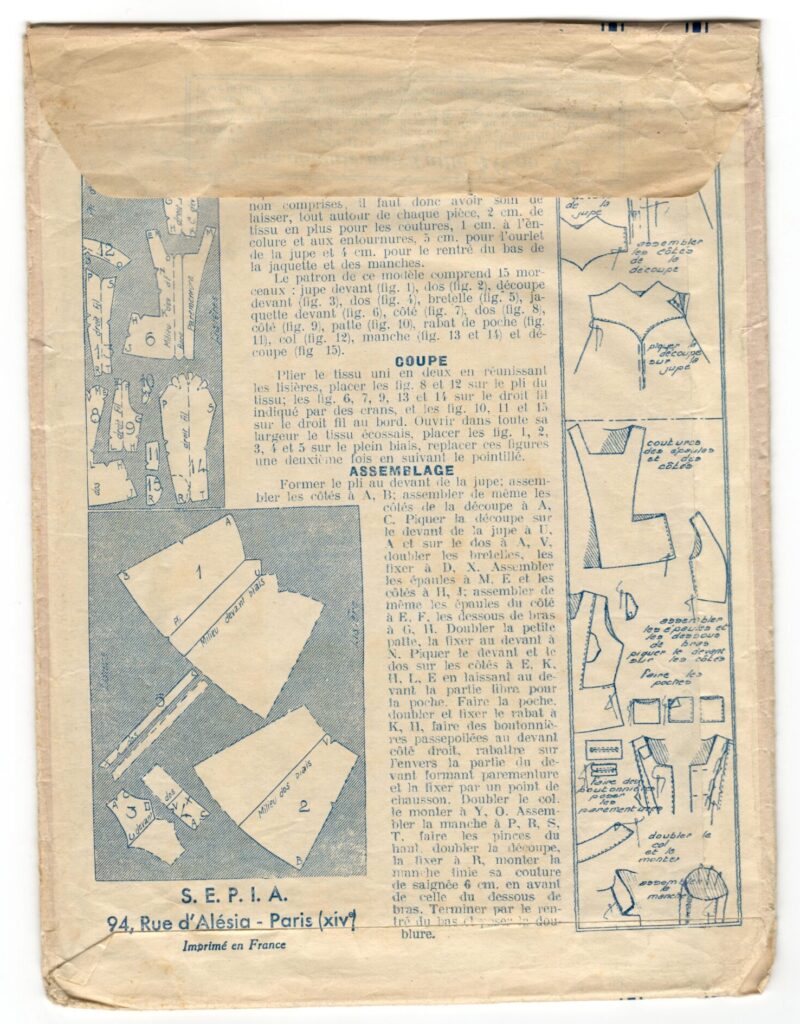 Back of a sewing pattern enveloppe by the french brand Les Patrons Minerve