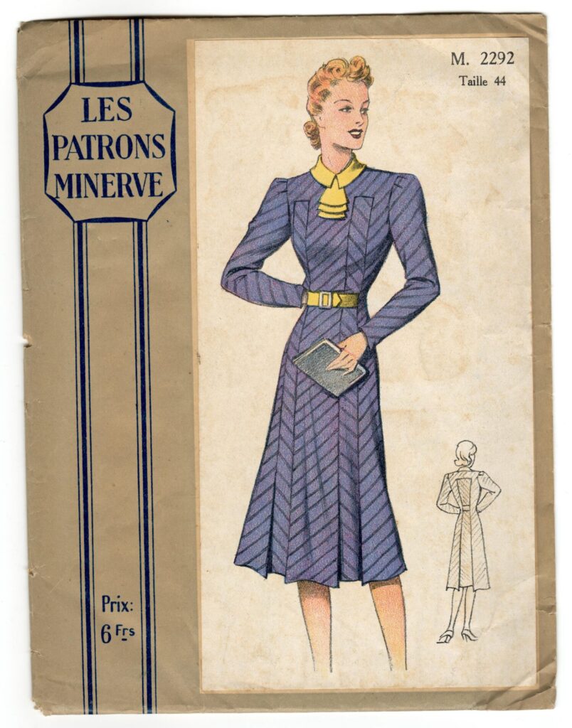 Front of a sewing pattern enveloppe by the french brand Les Patrons Minerve