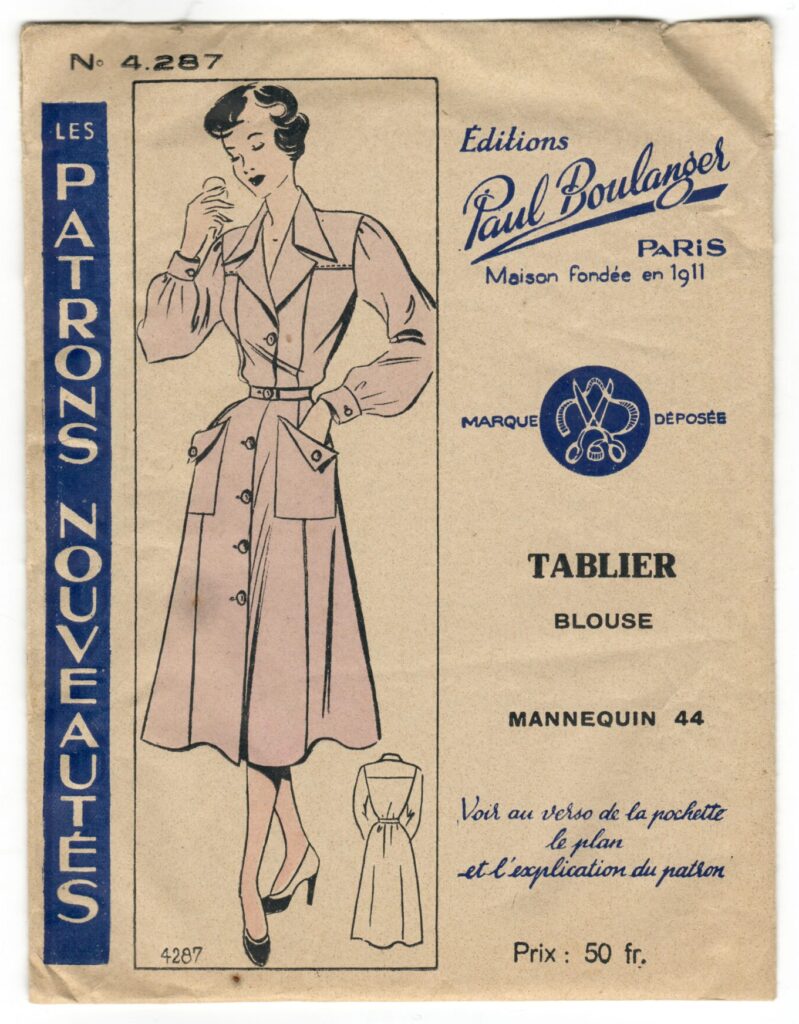 Front of a sewing pattern enveloppe by the french brand Les Patrons Nouveautés