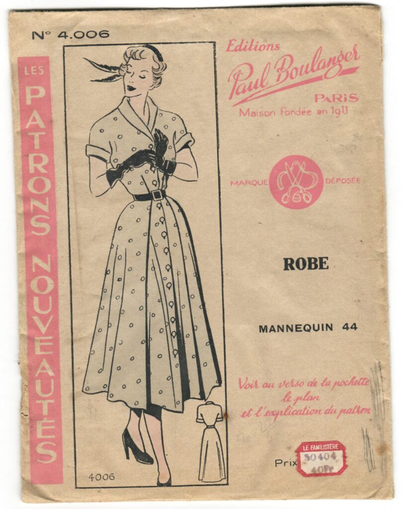 Front of a sewing pattern enveloppe by the french brand Les Patrons Nouveautés