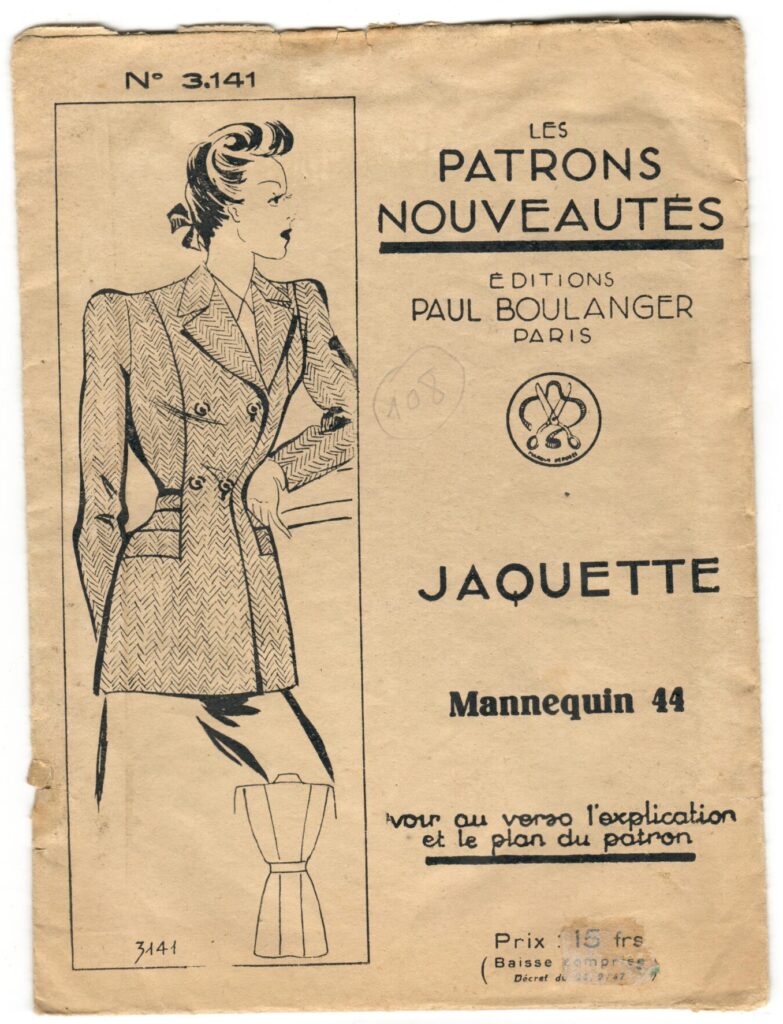 Front of a sewing pattern enveloppe by the french brand Les Patrons Nouveautés