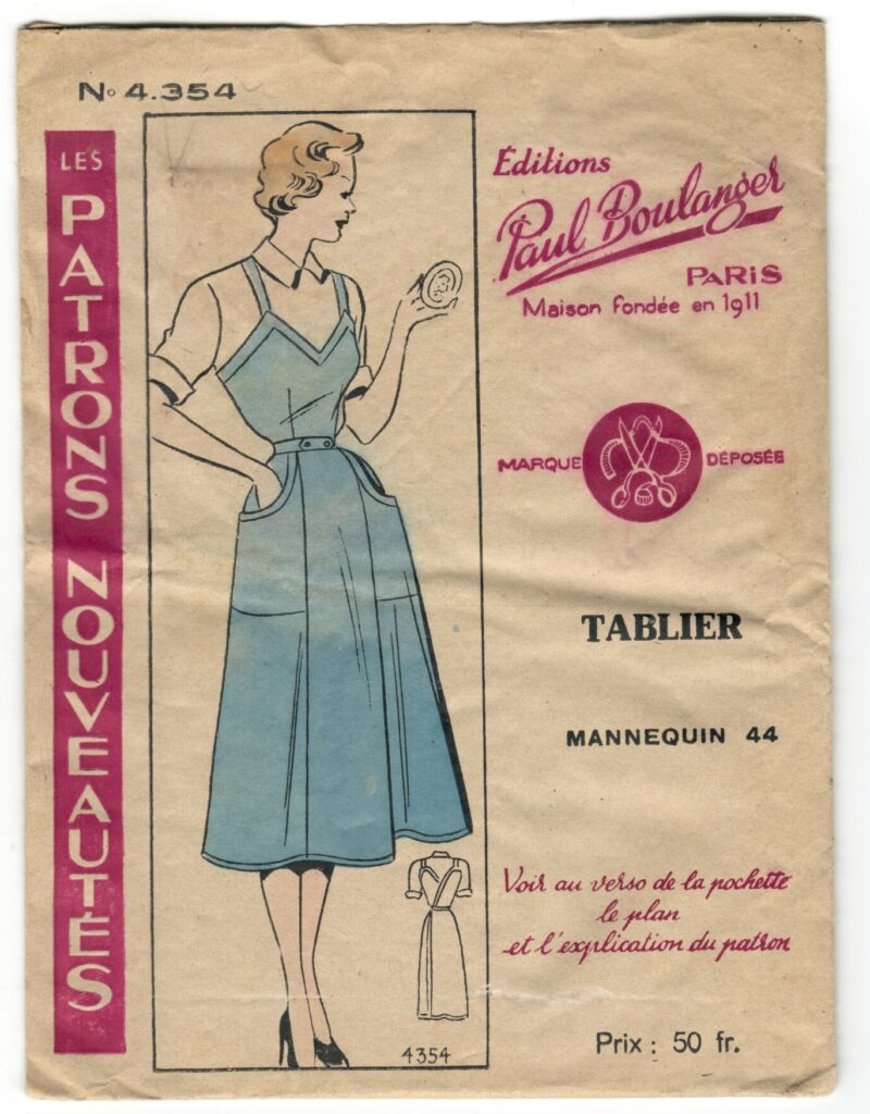 Front of a sewing pattern enveloppe by the french brand Les Patrons Nouveautés
