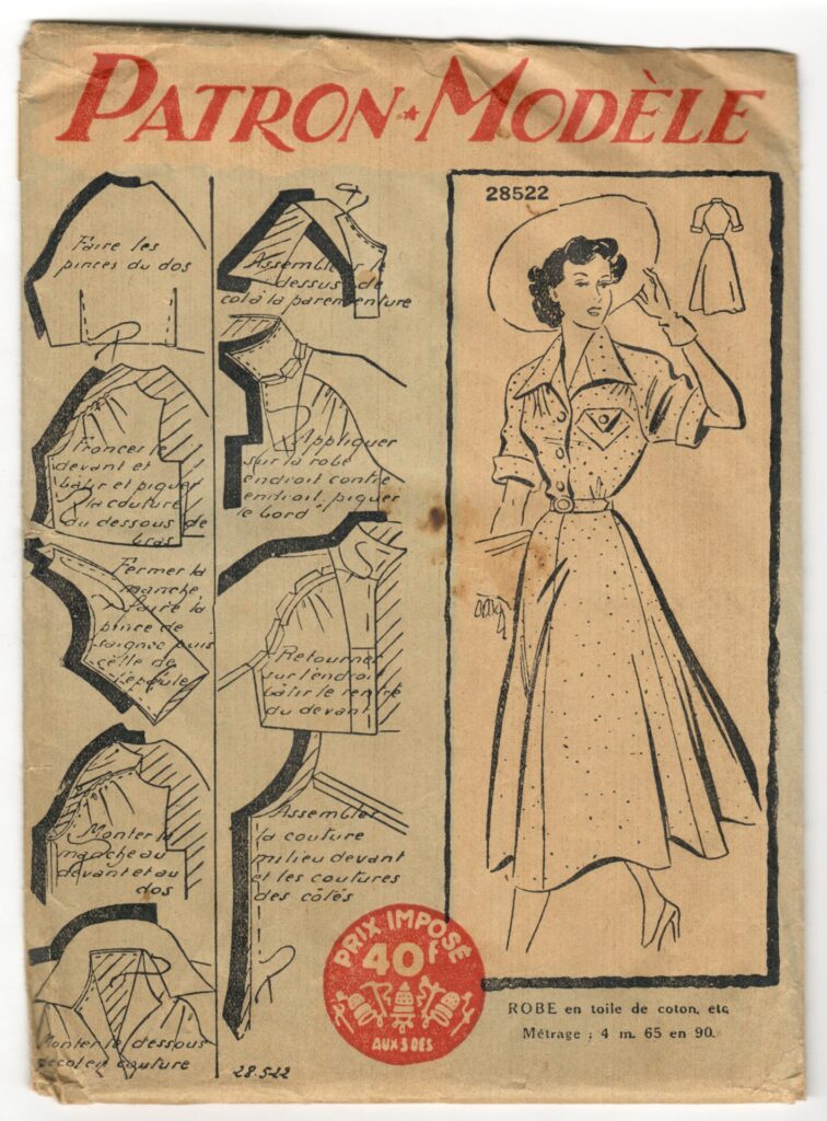 Front of a sewing pattern enveloppe by the french brand Patron-Modèle