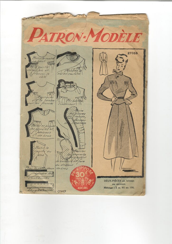 Front of a sewing pattern enveloppe by the french brand Patron-Modèle