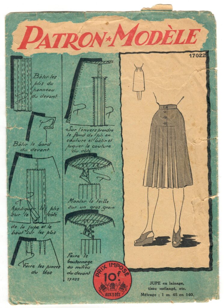 Front of a sewing pattern enveloppe by the french brand Patron-Modèle