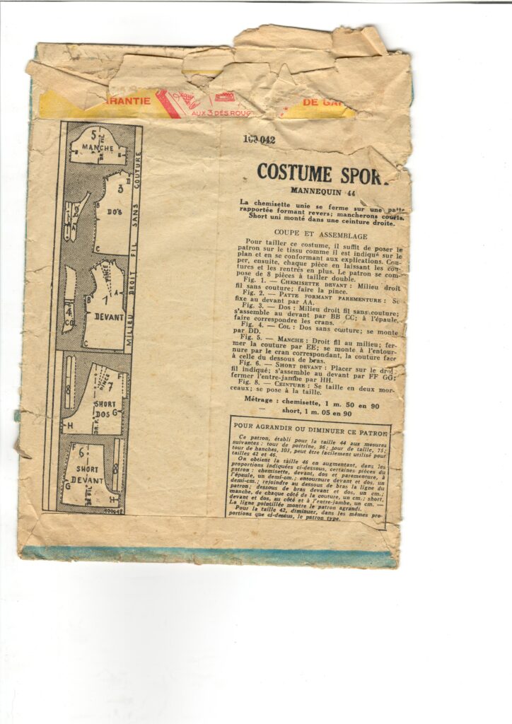 Back of a sewing pattern enveloppe by the french brand Patron-Modèle